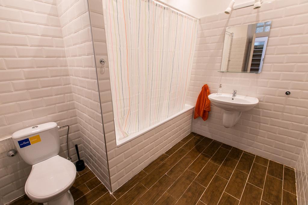 Suite Hostel *